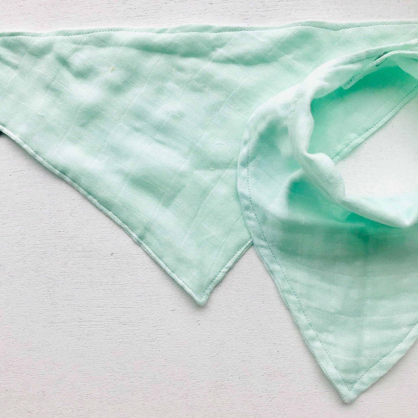 Organic Muslin Bib - Lil' Tati