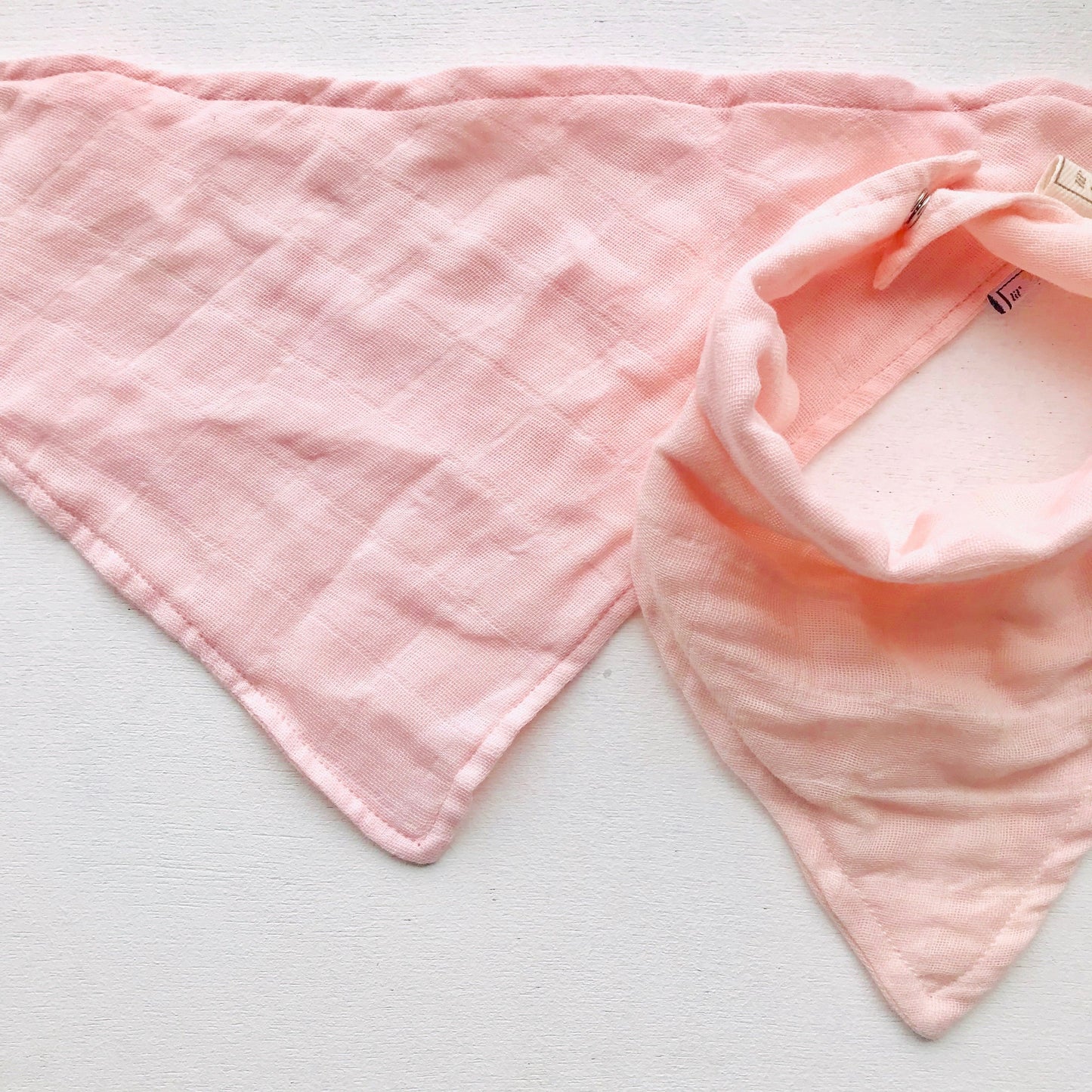 Organic Muslin Bib - Lil' Tati