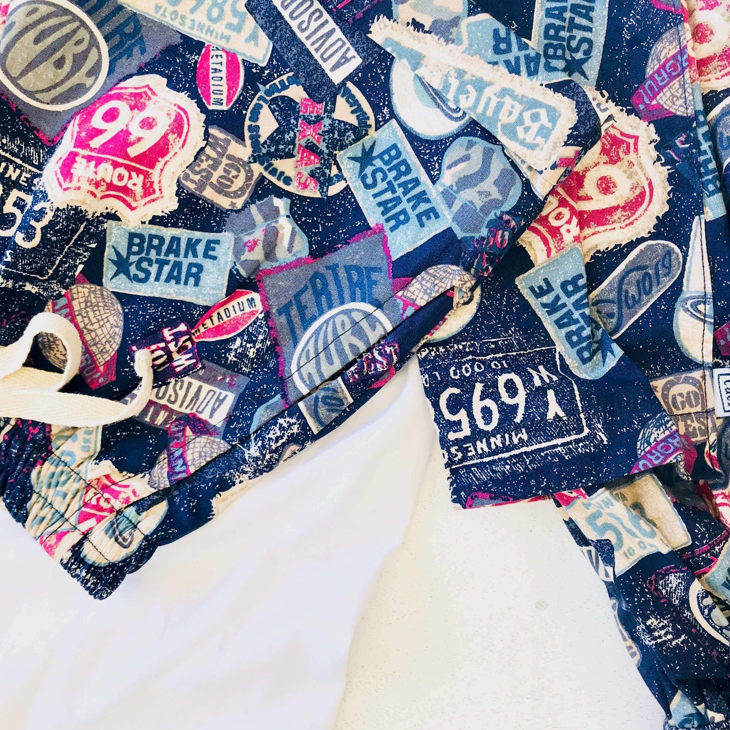 Caper Top & Shorts in Signage Navy Print and White Stretch - Lil' Tati