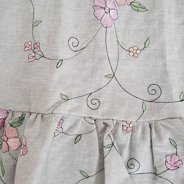 Holly Dress in Gray Linen Floral Embroidery Print - Lil' Tati