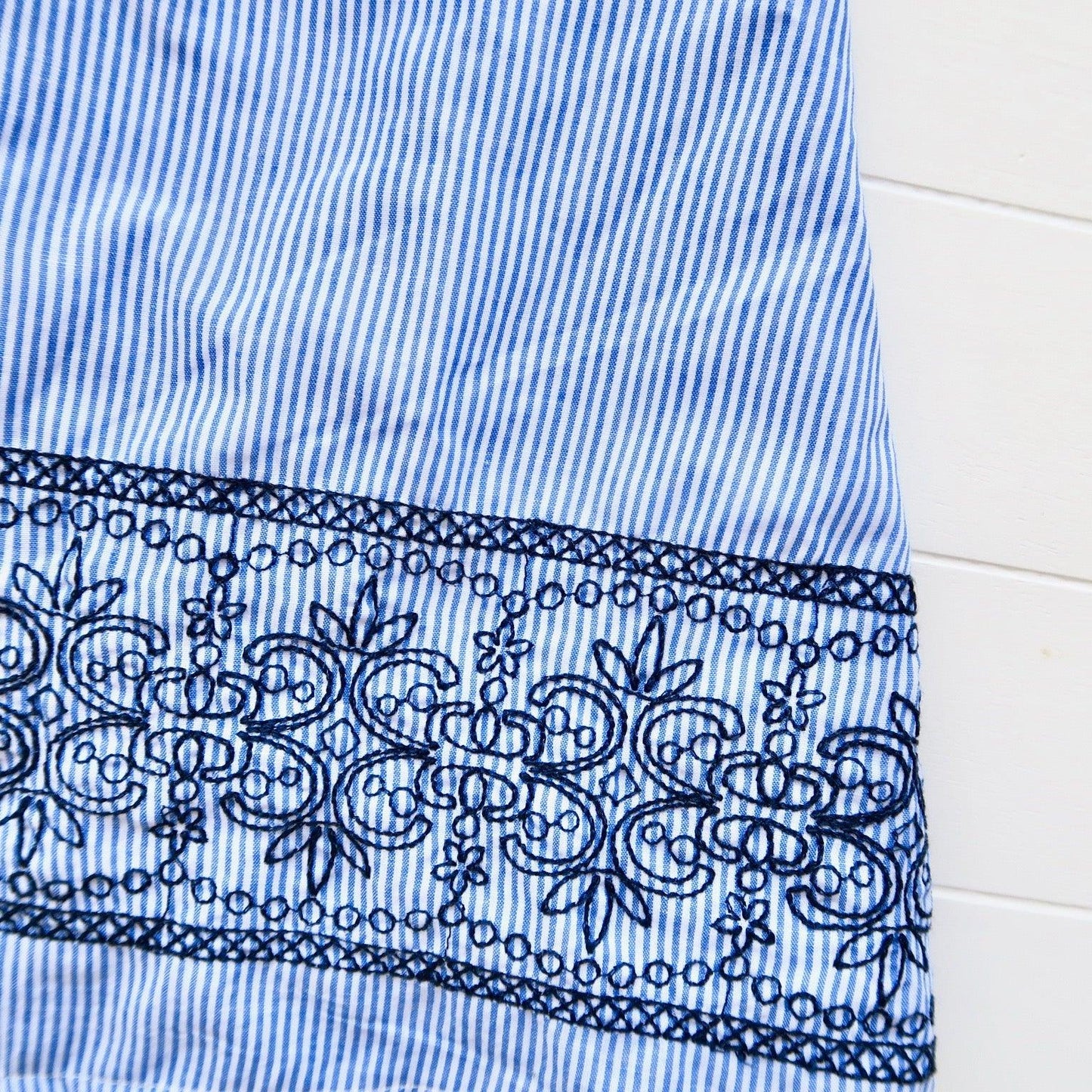 Hyacinth Dress in Blue Stripes Embroidery - Lil' Tati