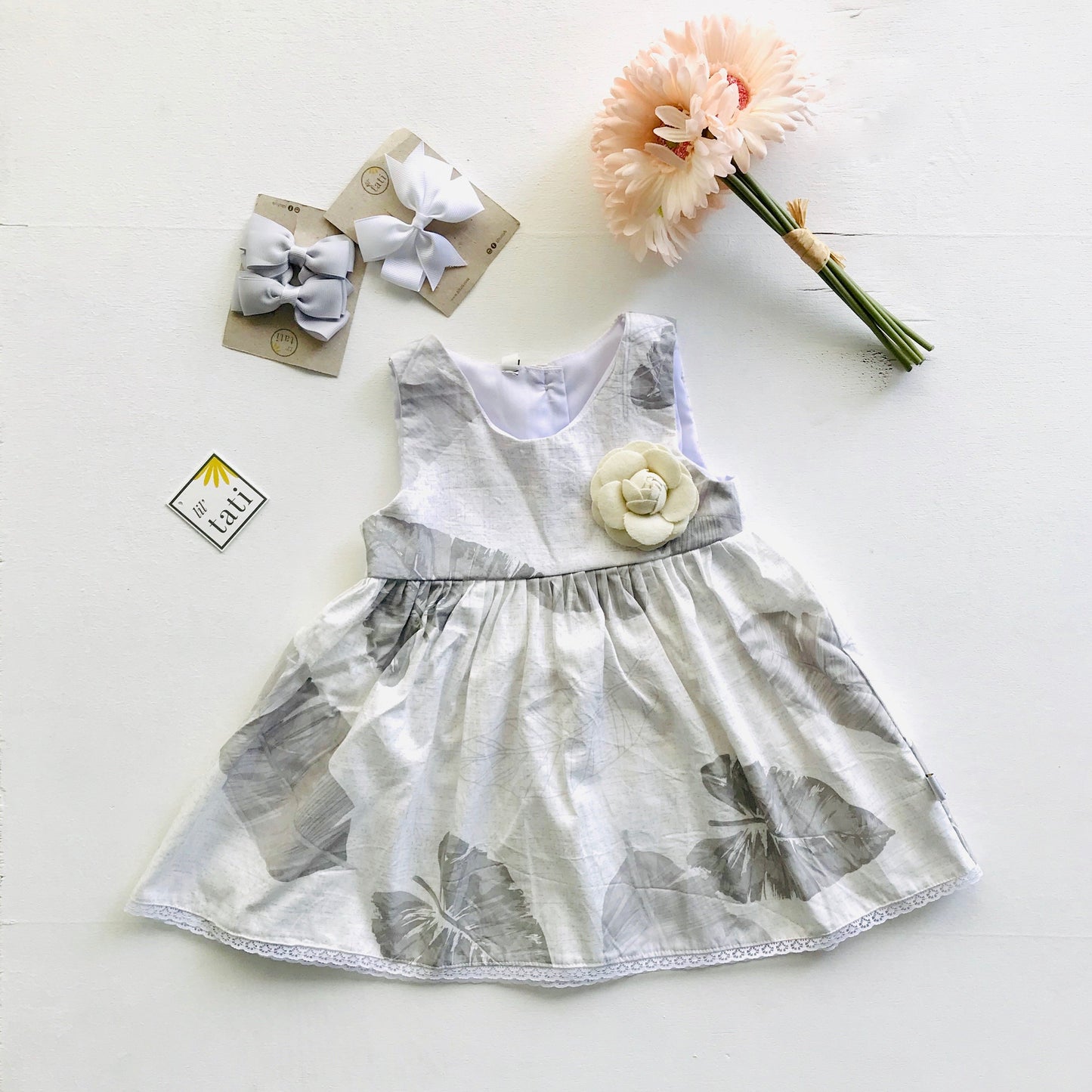 Iris Dress in Banana Leaves Gray - Lil' Tati