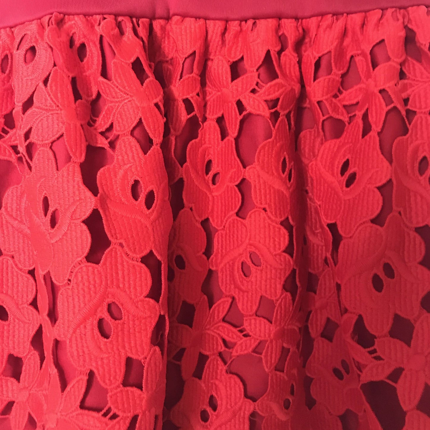 Iris Dress in Red Neoprene and Floral Lace - Lil' Tati