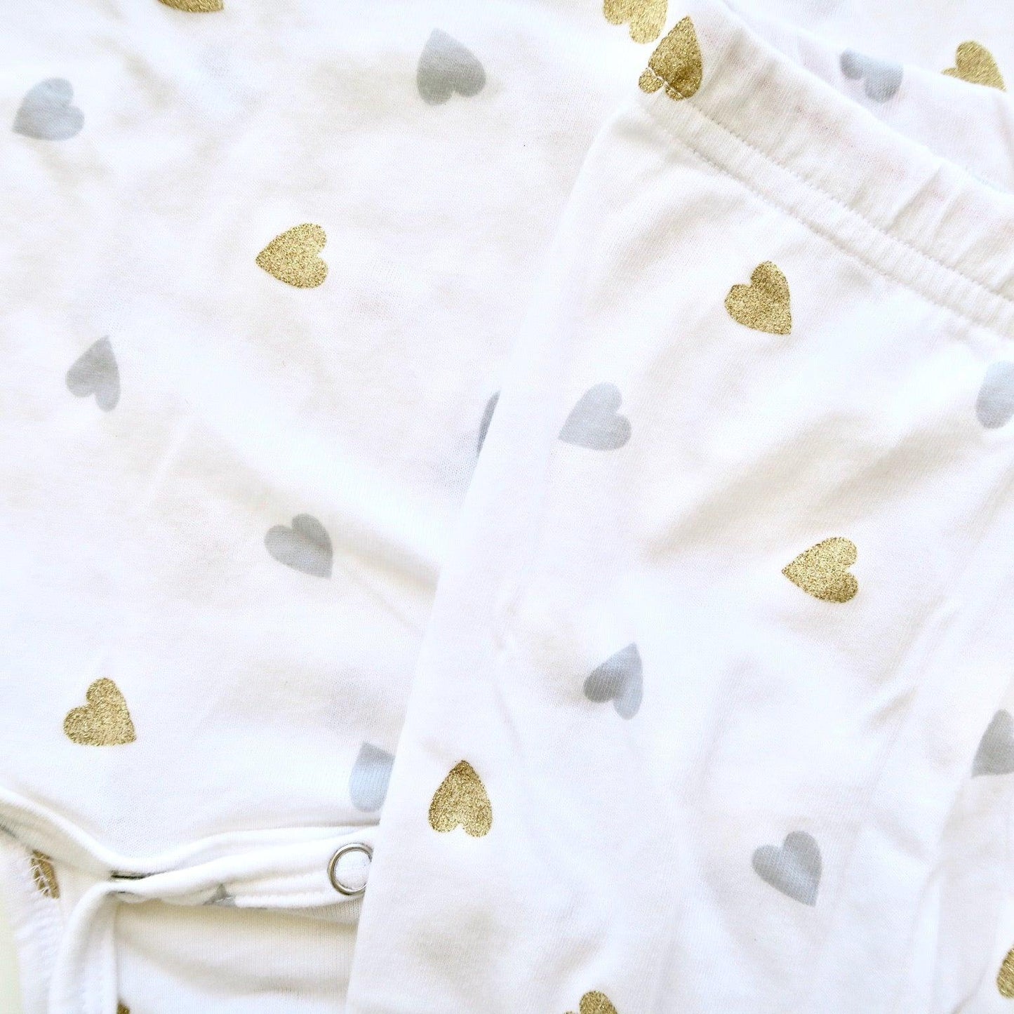 Cotton Stretch Onesie & Leggings Set - Gold Silver Hearts Print - Lil' Tati