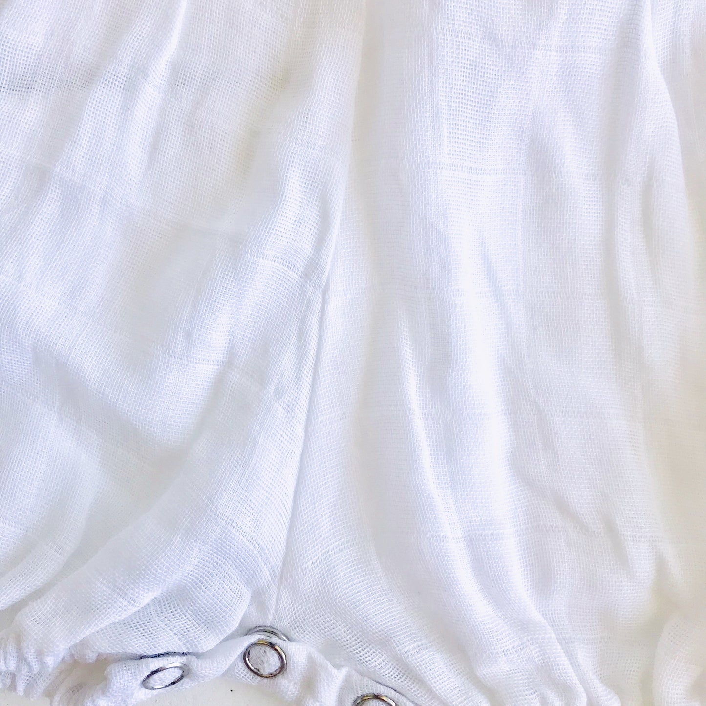 Orchid Playsuit with Front Pocket in Organic Muslin - White - Lil' Tati