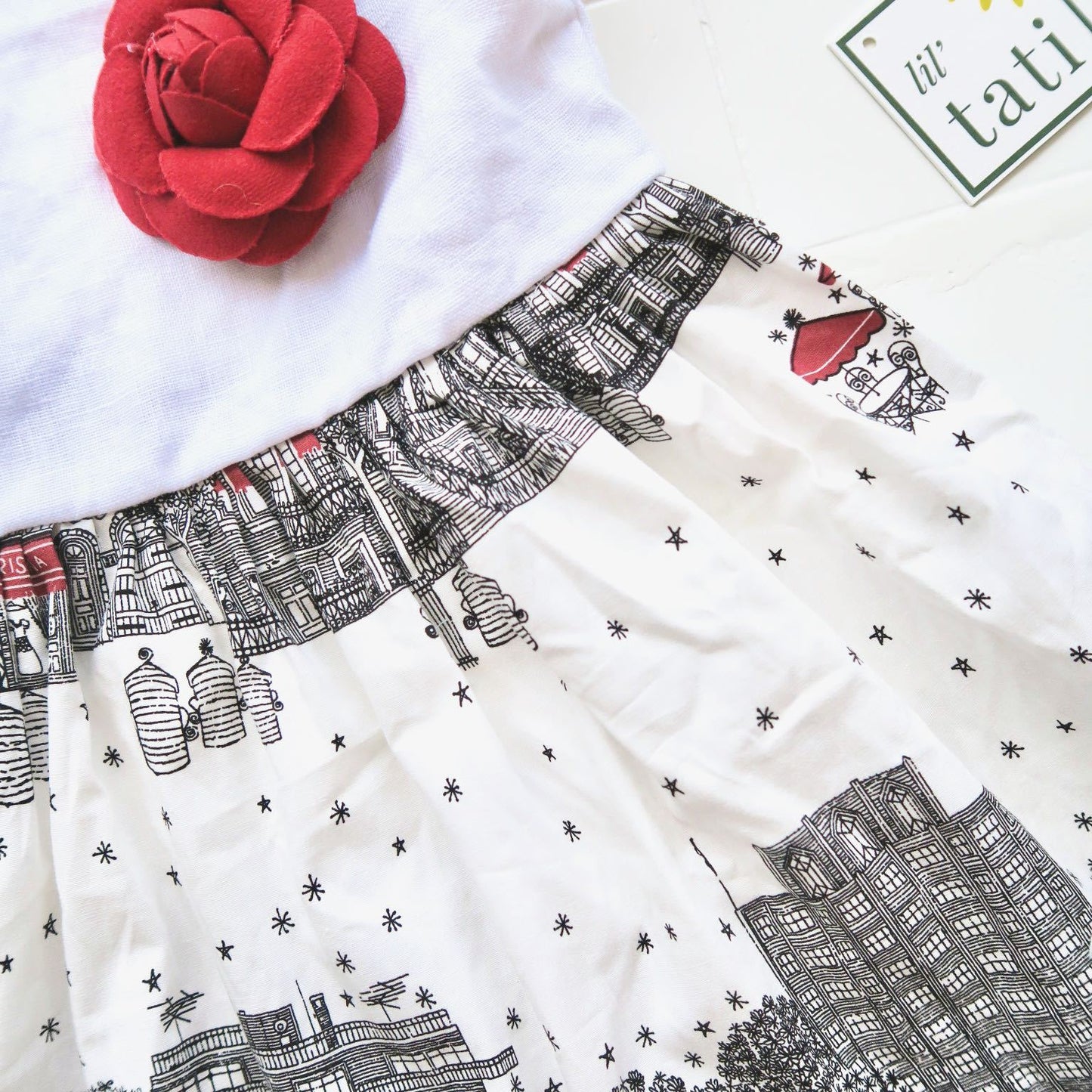 Periwinkle Dress in White Linen & Skyline Red Print - Lil' Tati