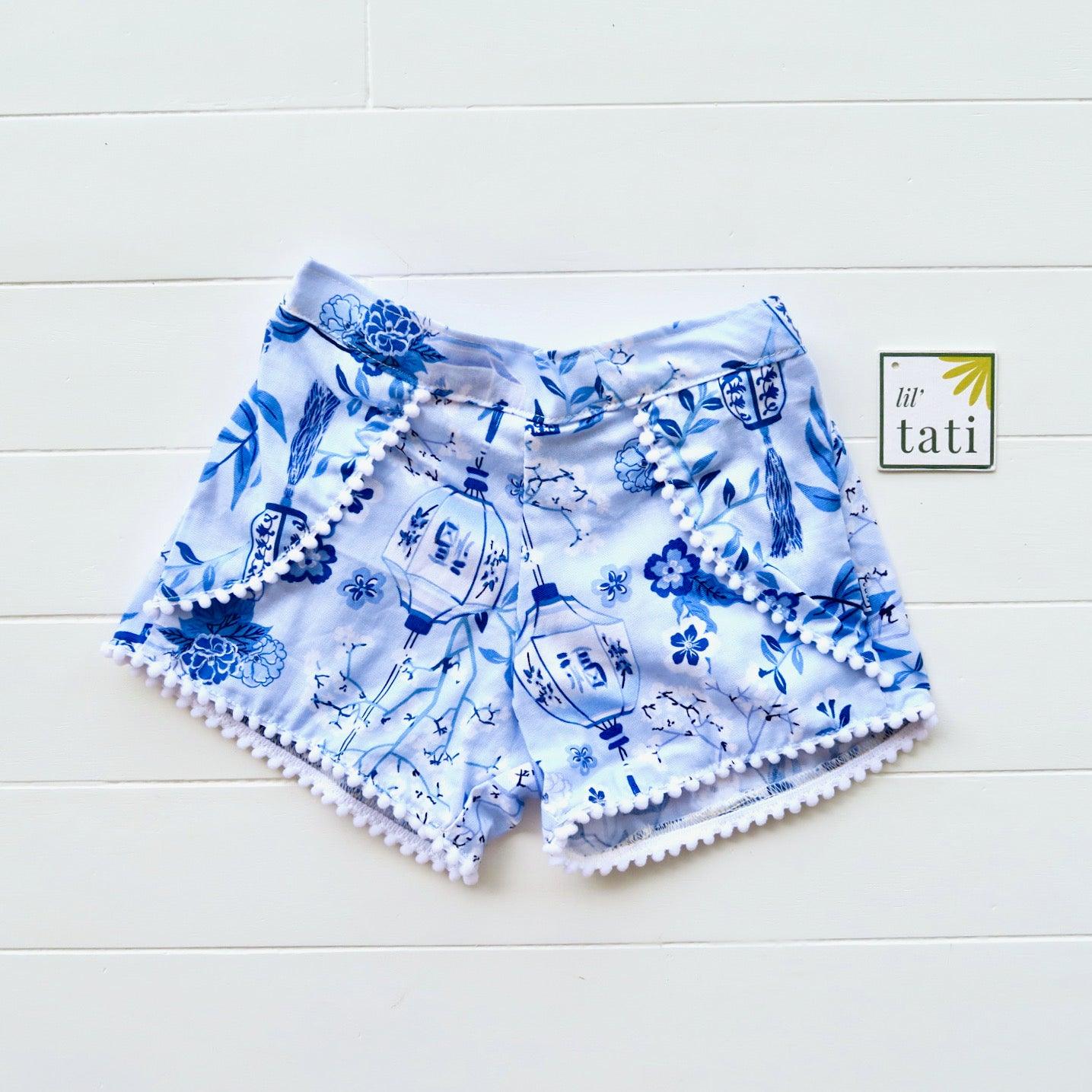 Pompom Shorts in Asian Porcelain Print - Lil' Tati