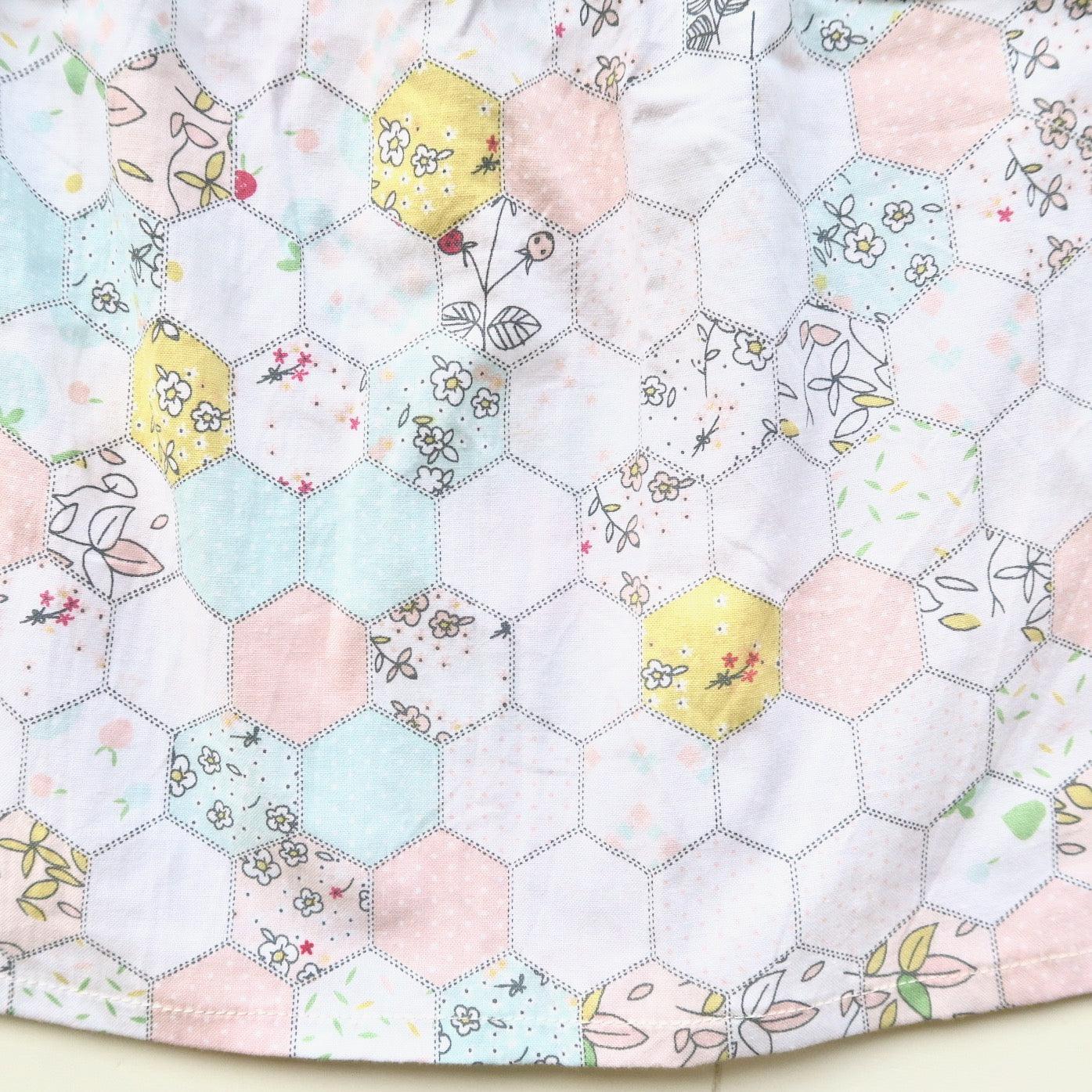 Tea Rose Dress in Pastel Merry Hexagon - Lil' Tati