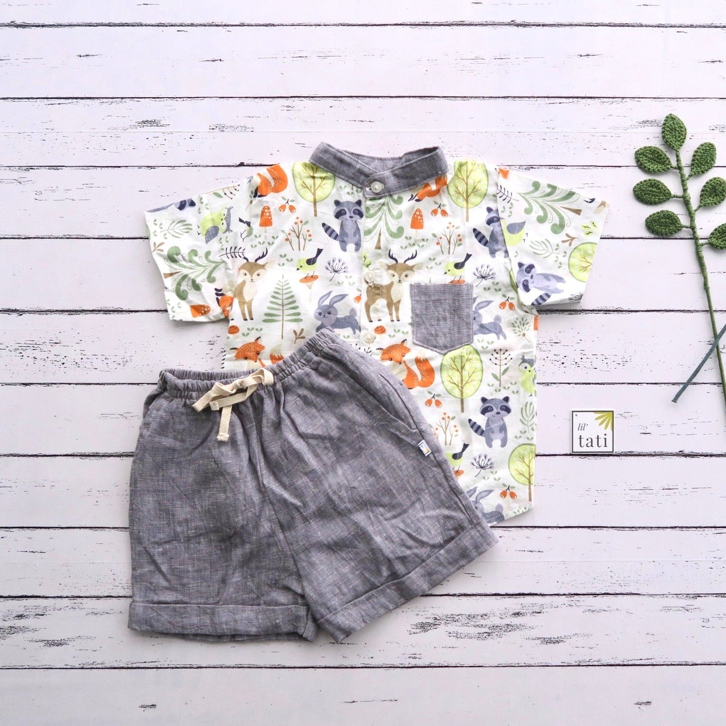 Cedar Top & Shorts in Woodland Forest and Dark Gray Linen