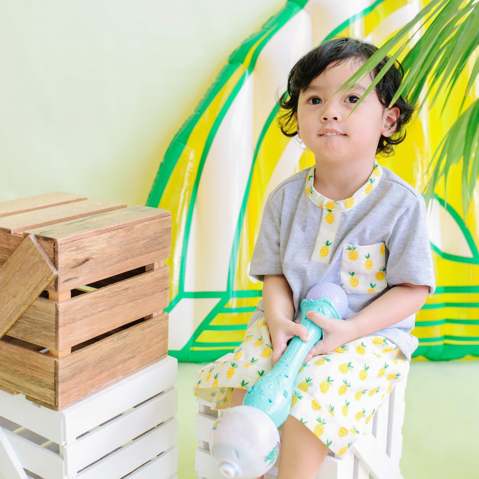 Caper Top & Shorts in Blue Linen and White Stretch - Lil' Tati