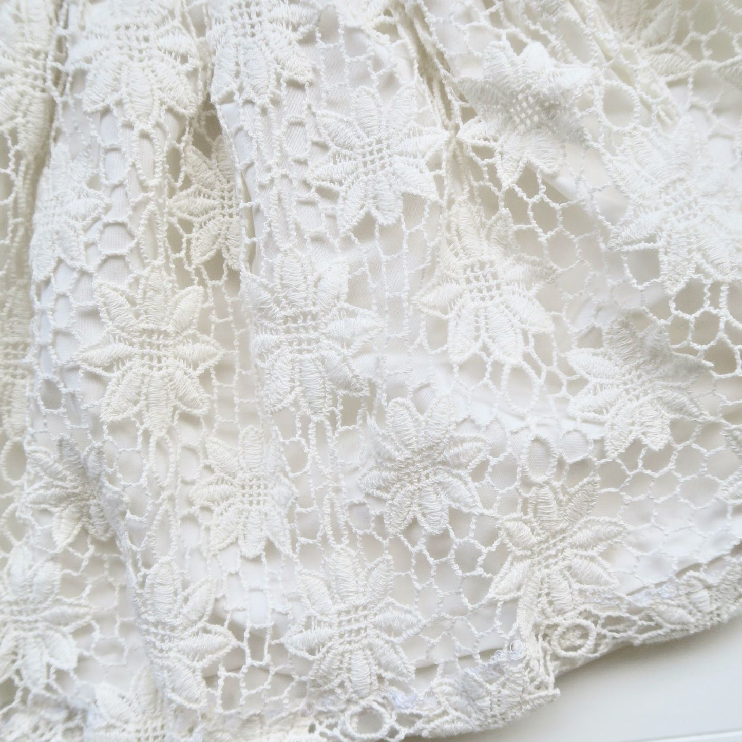 Iris Dress in Daisy Net White Lace - Lil' Tati