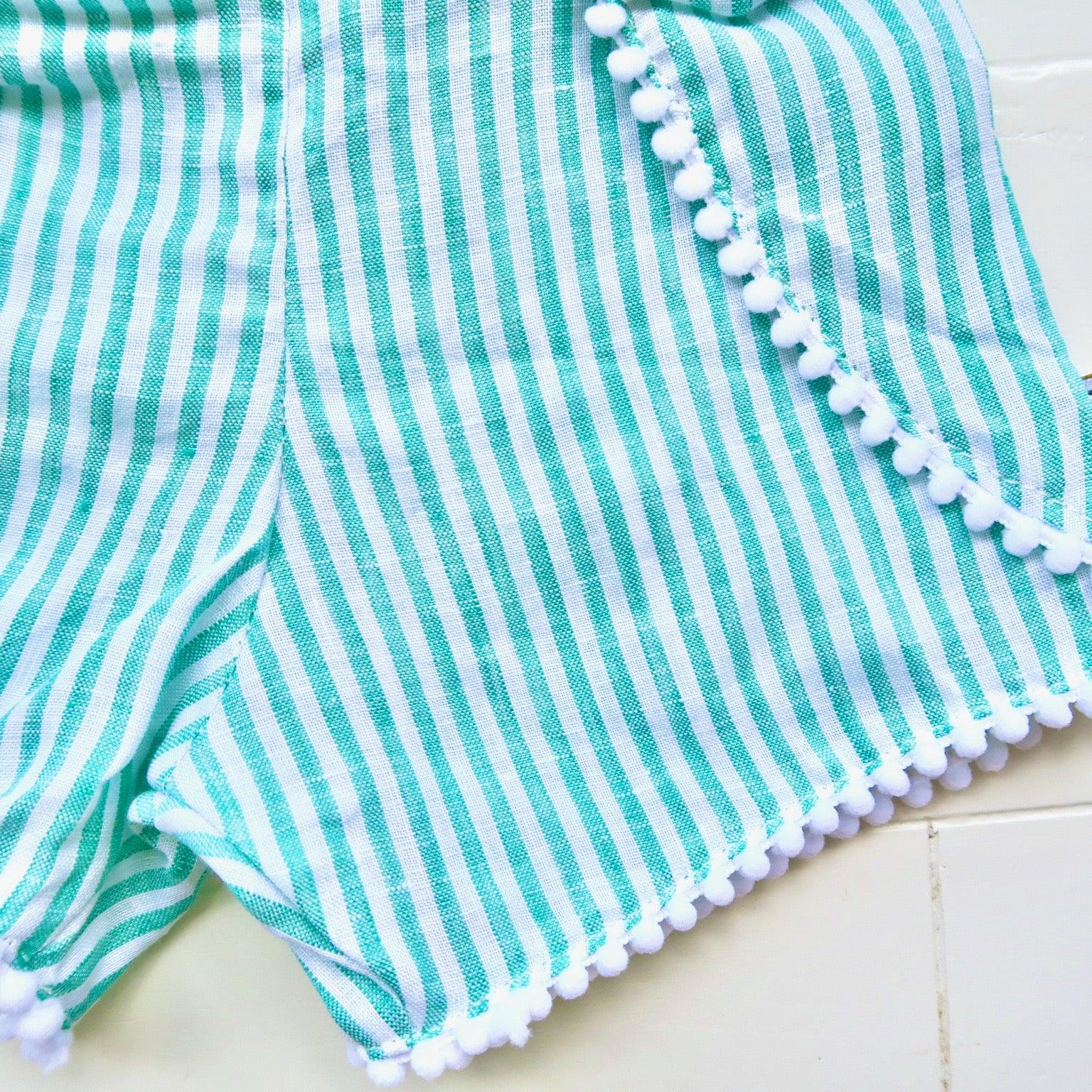 Pompom Shorts in Arcadia Green Linen - Lil' Tati